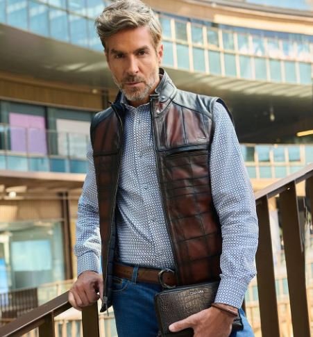 Reversible brown leather vest with embroidery - Image 8