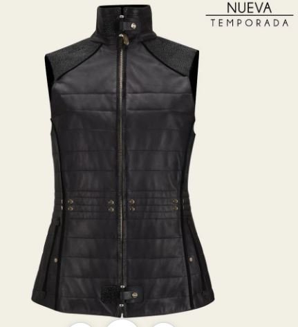 Women’s vest in stingray skin